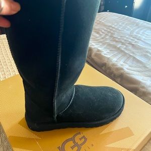 Black and gray UGG boots tall size 6 brand new in box